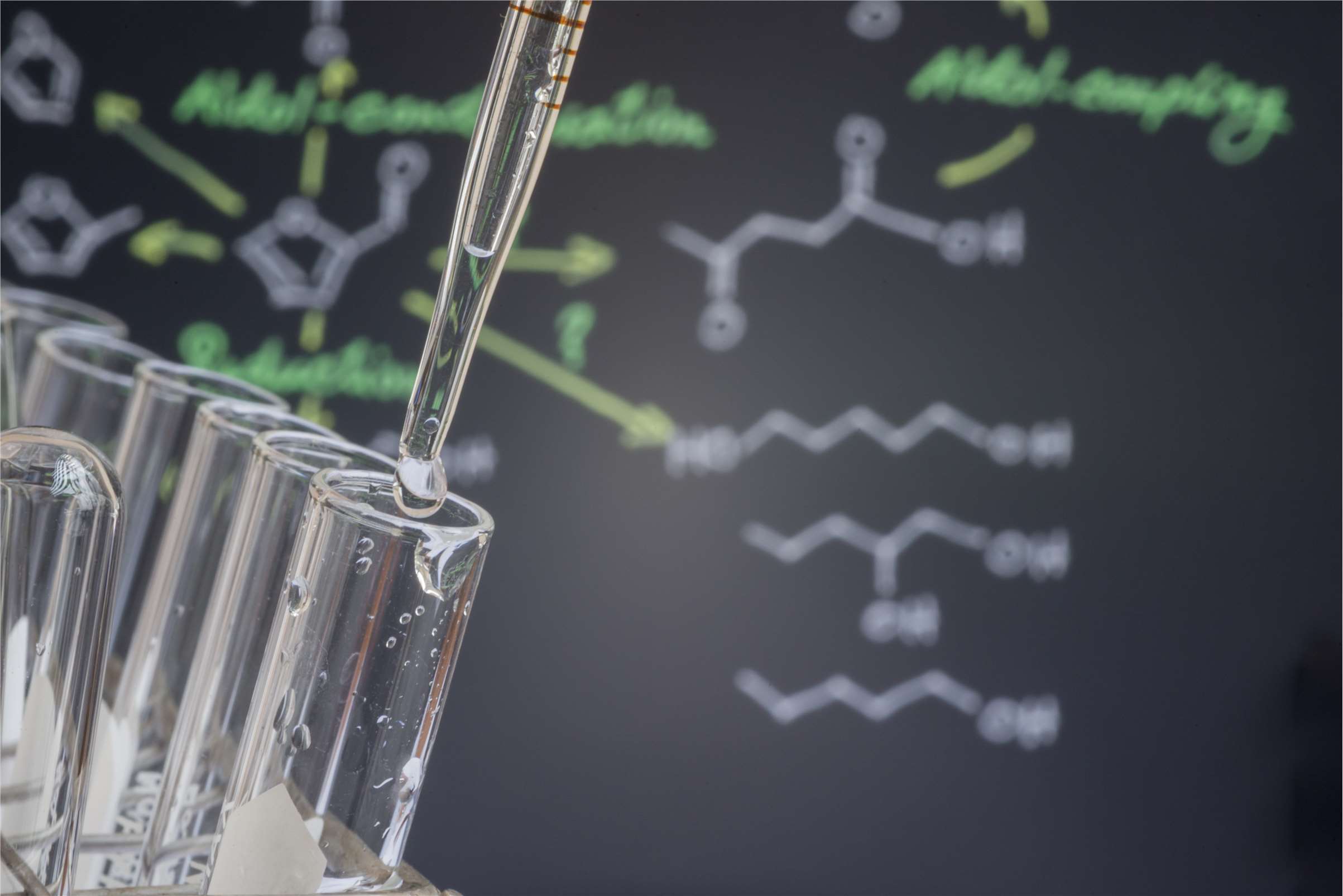 Mass Spectrometry-Based Quantitative Proteomics